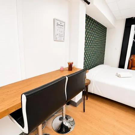 Loft & Jacuzzi דירה