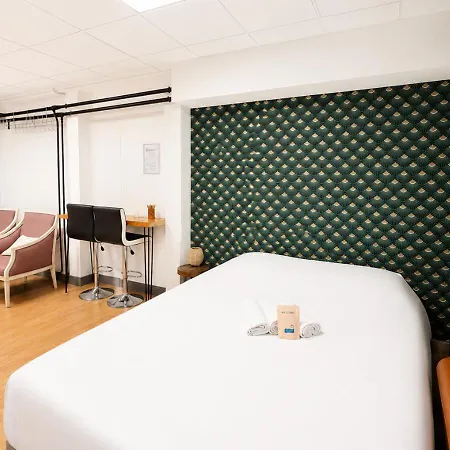 Loft & Jacuzzi דירה Compiègne